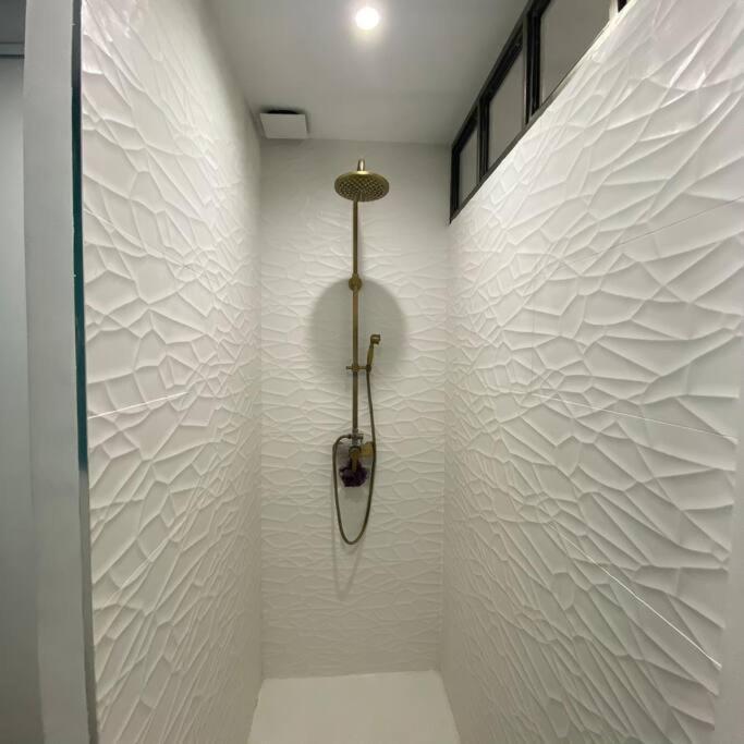 Jolie Appartement En Plein Centre Du Village Les Arcs-sur-Argens المظهر الخارجي الصورة
