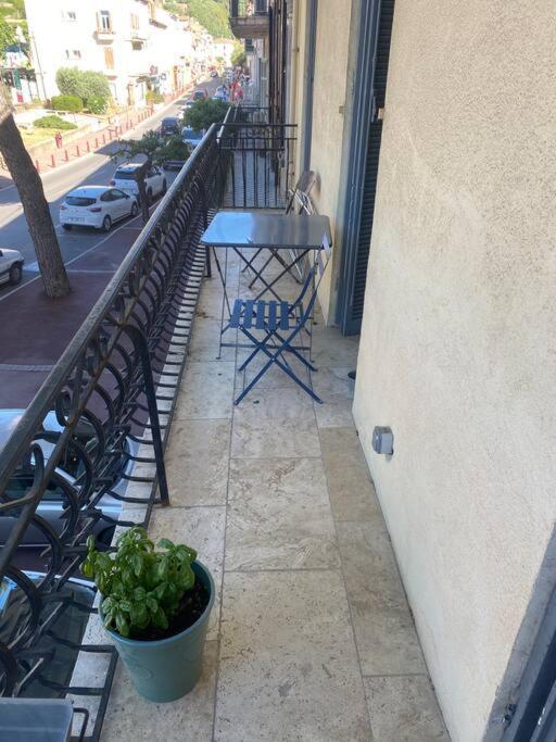 Jolie Appartement En Plein Centre Du Village Les Arcs-sur-Argens المظهر الخارجي الصورة